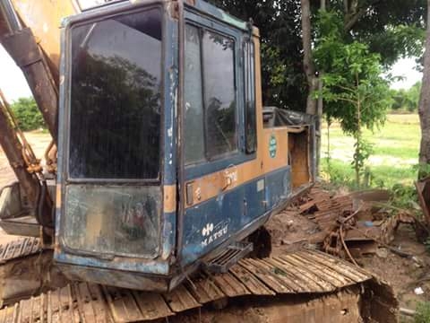 ขาย.pc200-3 ขายตามสภาพ.รถใช้งานอยู่..ทำงานไว..พร้อมลุย..ราคา420000..