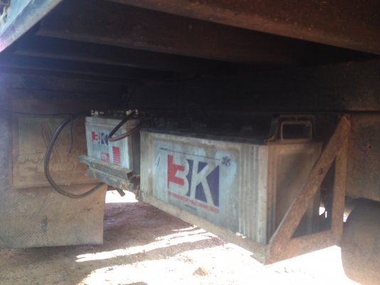 ขายหกล้อ  100 แรงฝาขาว  ISUZU  TL