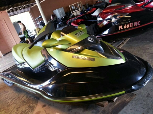 เรือเจ็ตสกี SEADOO RXT SUPERCHARGED สภาพเดิมๆจากสหรัฐอเมริกา นำเข้าจากสหรัฐอเมริกา