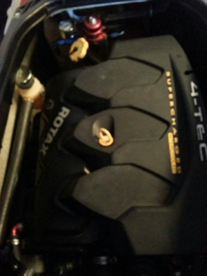 เรือเจ็ตสกี SEADOO SUPERCHARGED 4-TEC ROTAX สภาพเดิมๆจากสหรัฐอเมริกา นำเข้าจากสหรัฐอเมริกา