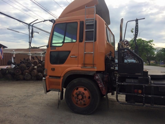 ขายหัวลากเปอร์เฟีย เครื่องk13c โบอินเตอร์ เสื้อเพาzm 10น็อต 2เพา สภาพสวย พร้อมใช้