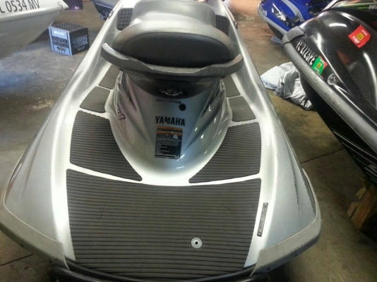 เรือเจ็ตสกี YAMAHA WaveRunner สภาพเดิมๆจากสหรัฐอเมริกา นำเข้าจากสหรัฐอเมริกา