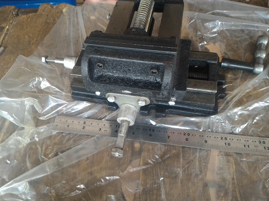 ชุดฐาน X Y เลื่อนปากกาจับจับชิ้นงานขนาด 4 นิ้ว ของใหม่