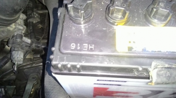 โตโยต้า - อัลติส'02 (เกียร์ธรรมดา) แบบฟูลออฟชั่น