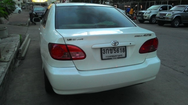 โตโยต้า - อัลติส'02 (เกียร์ธรรมดา) แบบฟูลออฟชั่น