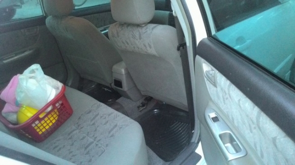 โตโยต้า - อัลติส'02 (เกียร์ธรรมดา) แบบฟูลออฟชั่น