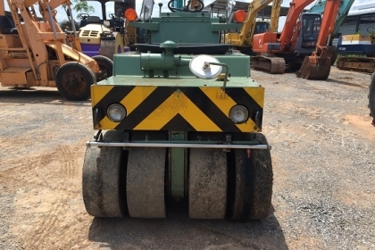 ขายรถบดล้อยาง SAKAI TS 31 รุ่นใหม่ พร้อมใช้งาน นำเข้าจากญี่ปุ่น ติดต่อคุณ อิทธิวัฒน์ 095-7467778