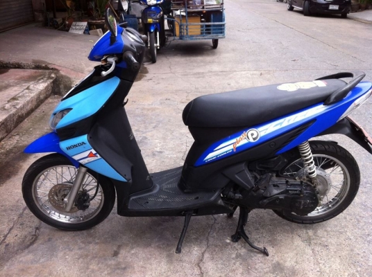 Click  ปี 50 รถบ้าน สีน้ำเงิน ดำ เครื่องเดิมๆ มีเล่ม เอกสารครบ ทดลองขับได้ทุกวัน โทร. 02-9165022,099-0812003