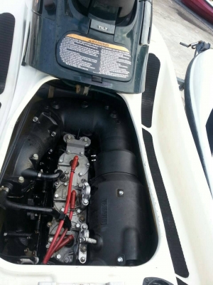 เรือเจ็ตสกี YAMAHA WaveRunner XL1200 สภาพเดิมๆจากสหรัฐอเมริกา นำเข้าจากสหรัฐอเมริกา