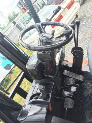 ขายโฟล์คลิฟ TOYOTA 7FD25 เครื่องยนต์ดีเซล เกียร์ธรรมดา ระบบครบ ยก2.5ตัน 3 เมตร ยางตัน 4 เส้น 094-4267888 จะเด็ด