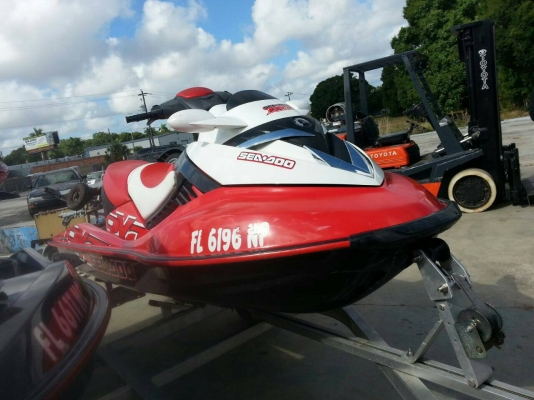 เรือเจ็ตสกี SEADOO RXT215 SUPERCHARGED สภาพเดิมๆจากสหรัฐอเมริกา นำเข้าจากสหรัฐอเมริกา