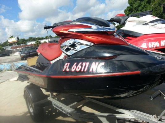 เรือเจ็ตสกี SEADOO SUPERCHARGED INTERCOOLED 4-TEC ROTAX สภาพเดิมๆจากสหรัฐอเมริกา นำเข้าจากสหรัฐอเมริกา