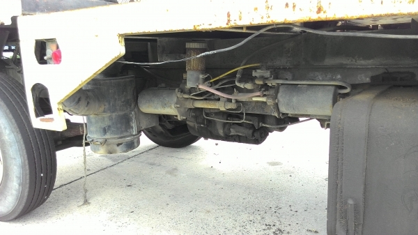 ขาย Nissan UD  2 เพลา พื้นเรียบเครื่องPE6 เครื่องพัง CW30Mรถจดทะเบียน 2527