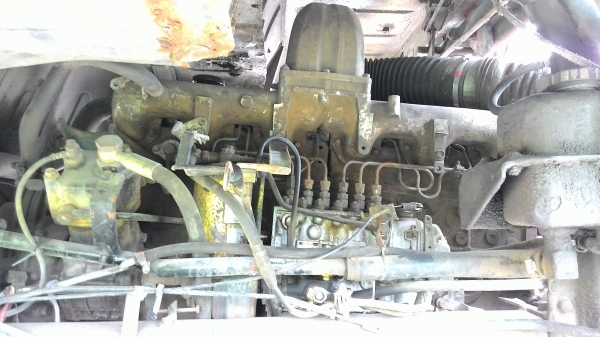 ขาย Nissan UD  2 เพลา พื้นเรียบเครื่องPE6 เครื่องพัง CW30Mรถจดทะเบียน 2527