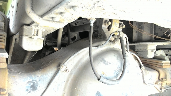 ขาย Nissan UD  2 เพลา พื้นเรียบเครื่องPE6 เครื่องพัง CW30Mรถจดทะเบียน 2527