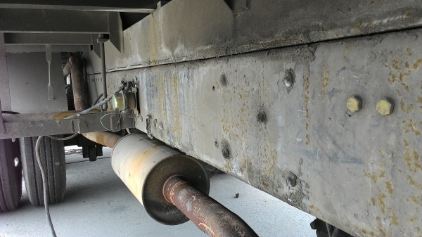 ขาย Nissan UD  2 เพลา พื้นเรียบเครื่องPE6 เครื่องพัง CW30Mรถจดทะเบียน 2527