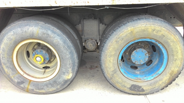 ขาย Nissan UD  2 เพลา พื้นเรียบเครื่องPE6 เครื่องพัง CW30Mรถจดทะเบียน 2527