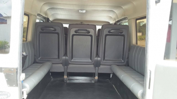 ขาย LAND ROVER เครื่อง TOYOTA 2J เครื่องดี รถสวย ราคาเบาๆ