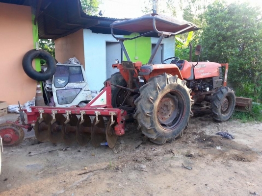 ขายรถไถ KUBOTA L4508 อุปกรณ์ ดันหน้า ผานหลัง สภาพสวยพร้อมใช้งาน เอกสารพร้อมโอน สนใจโทร 090-8588220คุณนะ 093-3258446คุณบิว หรือเข้าดูสินค้าอื่นๆได้ที่ www.truck.in.th/498 หรือเพจFacebook ณรงค์ ซื้อขายรถมือสอง (เว็บไซต์ส่วนตัว) หรือFacebook ตลาดรถมือสอง คุณ