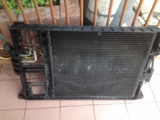 เเผงคอยร้อนเเอร์พร้อมออย BMW E39 ของเก่าญี่ปุ่นเเท้สภาพสวย