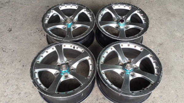 ขอบ 17 5รู114 ครบชุด 4วง