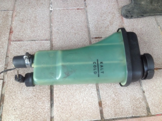 กระปุกพักน้ำหม้อน้ำ BMW E39 ของเก่าญี่ปุ่นสภาพดี