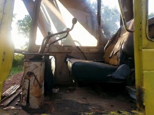 ขายแบคโค KOMATSU PC200-2 เครื่องดี6D17เทอร์โบ เครื่องดี เอวแน่น ทำงานเร็ว สภาพพร้อมใช้งาน สนใจโทร 090-8588220คุณนะ 093-3258446คุณบิว หรือเข้าดูสินค้าอื่นๆได้ที่ www.truck.in.th/498 หรือเพจFacebook ณรงค์ ซื้อขายรถมือสอง (เว็บไซต์ส่วนตัว) หรือFacebook ตลาดร