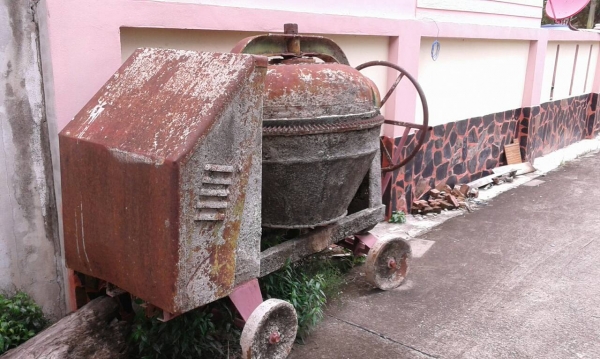 โม่เหล็กหล่อพร้อมใช้