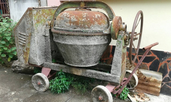 โม่เหล็กหล่อพร้อมใช้