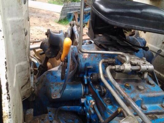 ขาย รถไถFord  T5