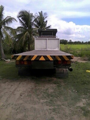 ขายรถ10ล้อพื้นเรียบ ร็อกกี้6BGฝาส้ม แคชซี FVM เทอร์โบอินเตอร์ 195แรง พ.เพาเวอร์ เบรกทิฟฟี่ ภายในสวย แอร์เย็น สภาพพร้อมใช้งาน เอกสารพร้อมโอน สนใจโทร 090-8588220คุณนะ 093-3258446คุณบิว หรือเข้าดูสินค้าอื่นๆได้ที่ www.truck.in.th/498 หรือเพจFacebook ณรงค์ ซื