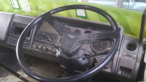 รถบรรทุก 10 ล้อ HINO FM177LA 195 แรงม้า ปีจดทะเบียน 2533 รถบรรทุก 10 ล้อ HINO FM177LA 195 แรงม้า ปีจดทะเบียน 2533