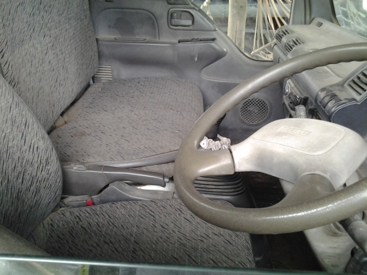 ขายตามสภาพรถหกล้ออีซูซุ110แรงราคา335000บาท ขายตามสภาพรถหกล้ออีซูซุ110แรงราคา335000บาท