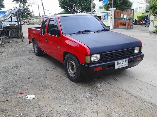 ขาย NISSAN  BIGM ฝาเเดง  ปี 1994  พาวเวอร์  เครื่องดีมาก เเชสซีสวย  ช่วงล่างดี  สีพอใช้   เเอร์เย็นฉำ่  ยางดี  ภายในไม่โทรม  พร้อมใช้งาน      เล่มพร้อมคับ           094-4241092