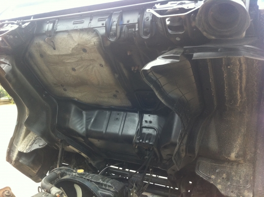 ISUZU NPR 115 ดั้ม ช่วงล่าง F ยางใหม่ 6 เส้น เครื่องดี คัสซีสวย ทะเบียนพร้อมโอน