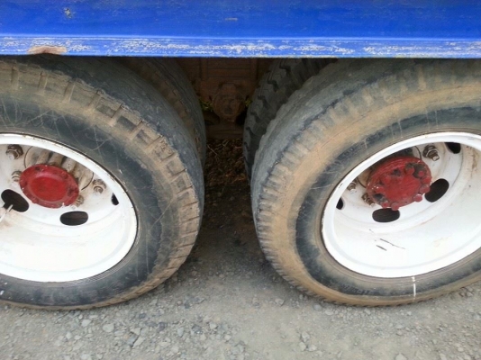 ขายเทรลเลอร์ 175แรง เครื่อง6BG1 แคชซีสวย สภาพพร้อมใช้งาน เอกสารพร้อมโอน ราคา290,000 สนใจโทร 090-8588220คุณนะ 093-3258446คุณบิว หรือเข้าดูสินค้าอื่นๆได้ที่ www.truck.in.th/498 หรือเพจFacebook ณรงค์ ซื้อขายรถมือสอง (เว็บไซต์ส่วนตัว) หรือFacebook ตลาดรถมือสอ