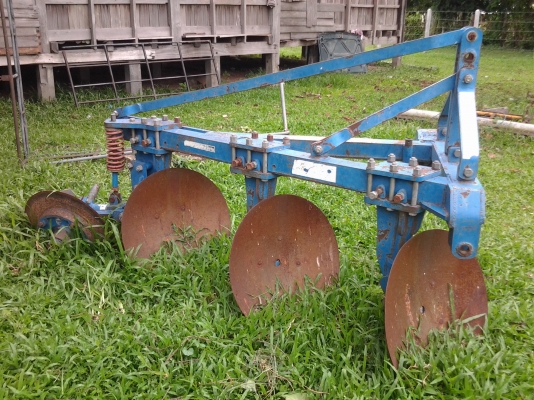 ขายตามสภาพพาน3ใบ26นิ้วติดกับรถไถฟอดยีห้อTT. ก.เกษตร