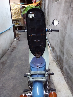 ขาย C70 สภาพสวย เดิม เล่มเขียวทะเบียนพร้อมโอน ปรับราคา 13,500