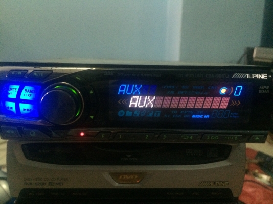Alpine CDA-9851J MP3 CD AUX หน้าจอสไลด์ไฟฟ้า เปลี่ยนสีไฟปุ่มได้ ปรีเอ้า2ชุด HDD1ชุด ปุ่มไม่ลอก มือ2 ญี่ปุ่น