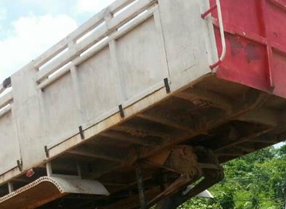 **588,000 บ.ต่อรอง/// 10ล้อ NISSAN UD-230HP 2เพลาดั้ม **ขาย NISAN DIESEL UD-230HP 10ล้อ2เพลาดั้ม พร้อมใช้งาน ราคาเบา NISSAN UD CWM430M PE6-230HP ปี39 เครื่องเดิม เกียร์เดิม 10สปีด เครื่องดี แรง แน่น เกียร์ดี ไม่หลุดครับ ช่วงล่างเดิม แน่น คัสซีดี ใหญ่ สวย