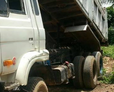 **588,000 บ.ต่อรอง/// 10ล้อ NISSAN UD-230HP 2เพลาดั้ม **ขาย NISAN DIESEL UD-230HP 10ล้อ2เพลาดั้ม พร้อมใช้งาน ราคาเบา NISSAN UD CWM430M PE6-230HP ปี39 เครื่องเดิม เกียร์เดิม 10สปีด เครื่องดี แรง แน่น เกียร์ดี ไม่หลุดครับ ช่วงล่างเดิม แน่น คัสซีดี ใหญ่ สวย