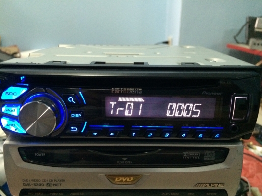 Pioneer DEH-490 USB Ipod MP3 CD AUX ปรีเอ้า1ชุด สภาพสวย มือ2 ญี่ปุ่น