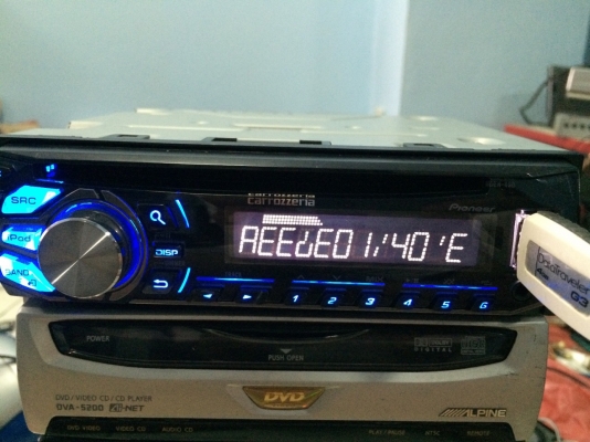 Pioneer DEH-490 USB Ipod MP3 CD AUX ปรีเอ้า1ชุด สภาพสวย มือ2 ญี่ปุ่น