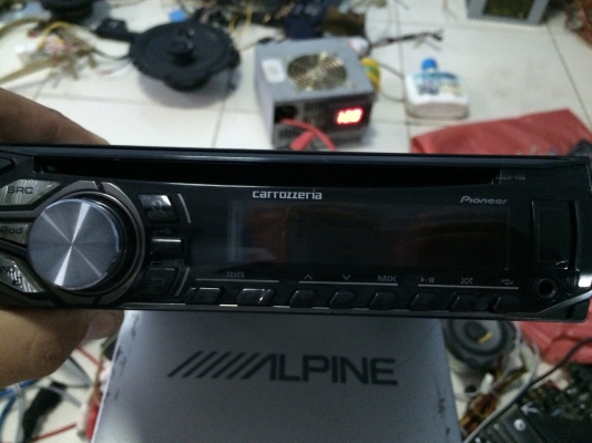 Pioneer DEH-490 USB Ipod MP3 CD AUX ปรีเอ้า1ชุด สภาพสวย มือ2 ญี่ปุ่น