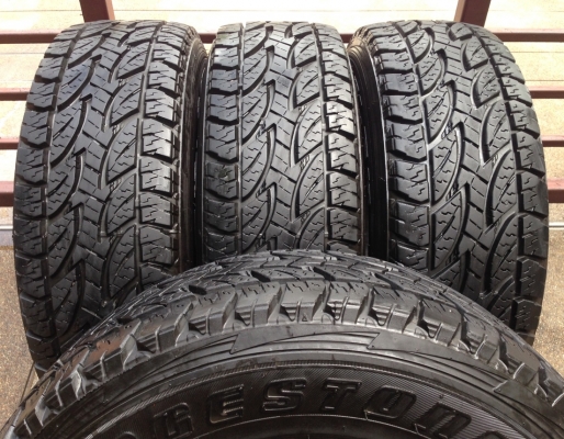 ยาง All Bridgestone 225 70 15 ปี11 ดอกเต็ม ไม่มีปะ ใช้ได้อีก2-3ปีสบายๆ