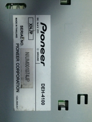 Pioneer DEH-4100 USB Ipod MP3 CD AUX ปรีเอ้า1ชุด สภาพสวย มือ2 ญี่ปุ่น