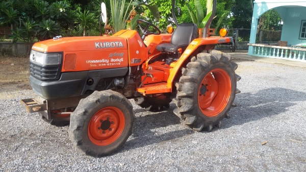 ขายรถไถ คูโบต้า L3408  4WD พร้อมผาน 6 ใบ สภาพเดิมๆ ทะเบียนพร้อมโอน