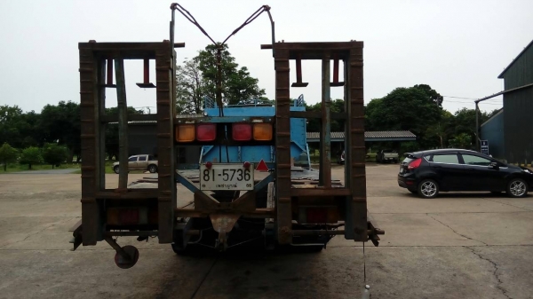 10 ล้อ ขายเอง 090-8272268 ด่วนครับ เหล็กไอบีมสอดร้อย ขึ้นแมคโค 120 สบาย 10 ล้อ ขายเอง 090-8272268 ด่วนครับ เหล็กไอบีมสอดร้อย ขึ้นแมคโค 120 สบาย