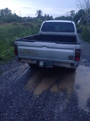 โตโยต้าD4D. เครื่อง2500 ตัวJ สีเทา สภาพพร้อมใช้เดิมไม่เคยทำสี ปี03 ราคา 185,000฿