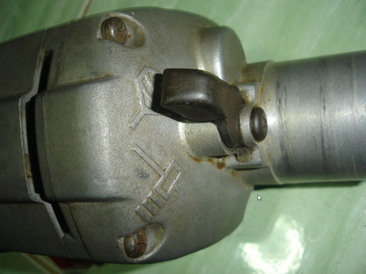 ขายด่วนสว่าน เจาะกระแทก Makita  8416 570W 1400/min Made in japanแท้100\%